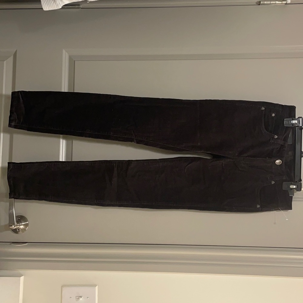 Black corduroy pants never worn. Size 0